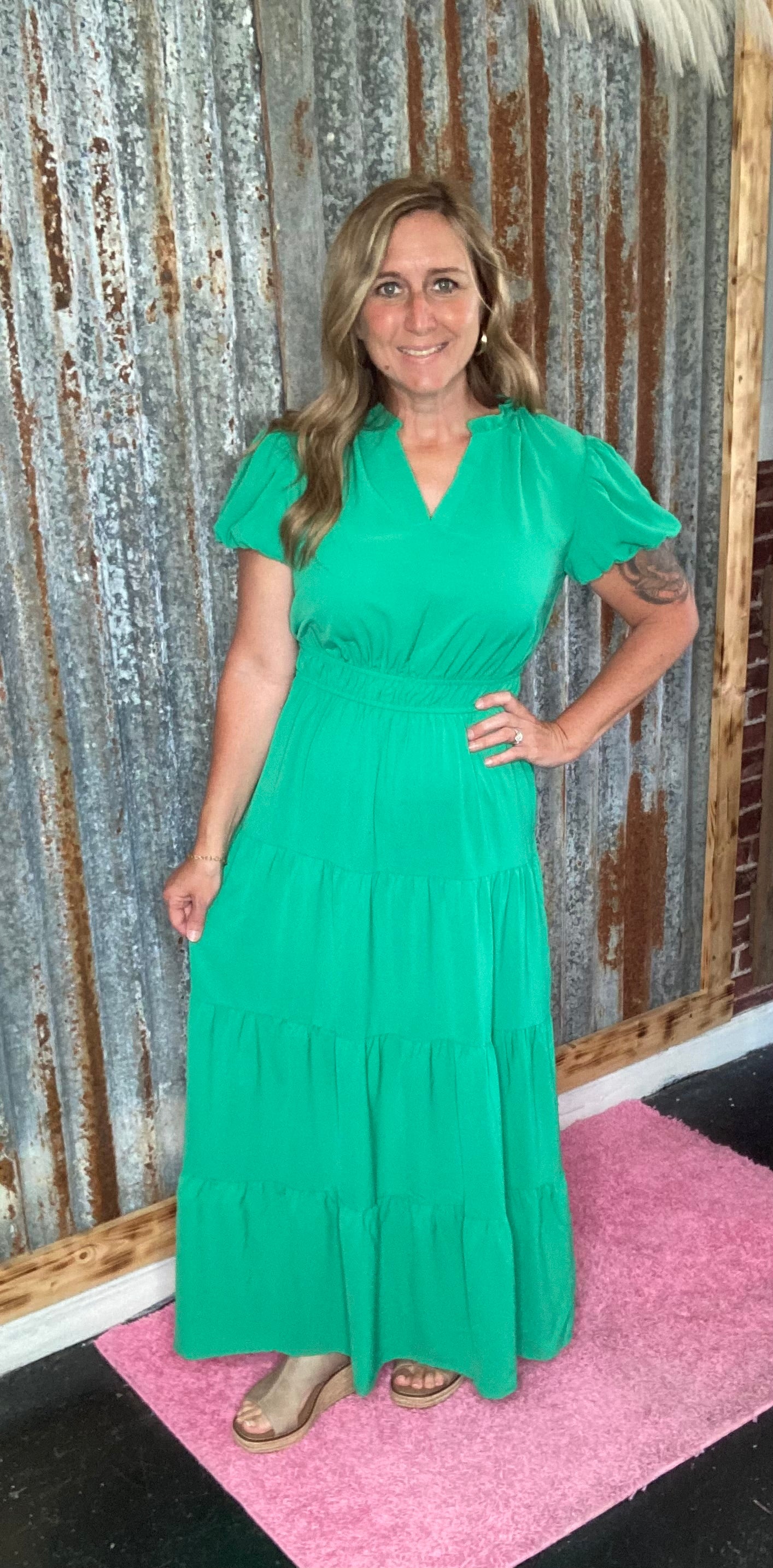 Green V-Neck Puff Sleeve Maxi Dress