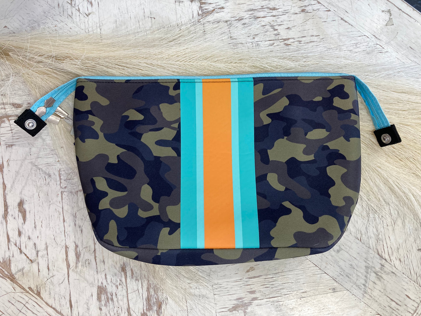 Taylor large makeup bag