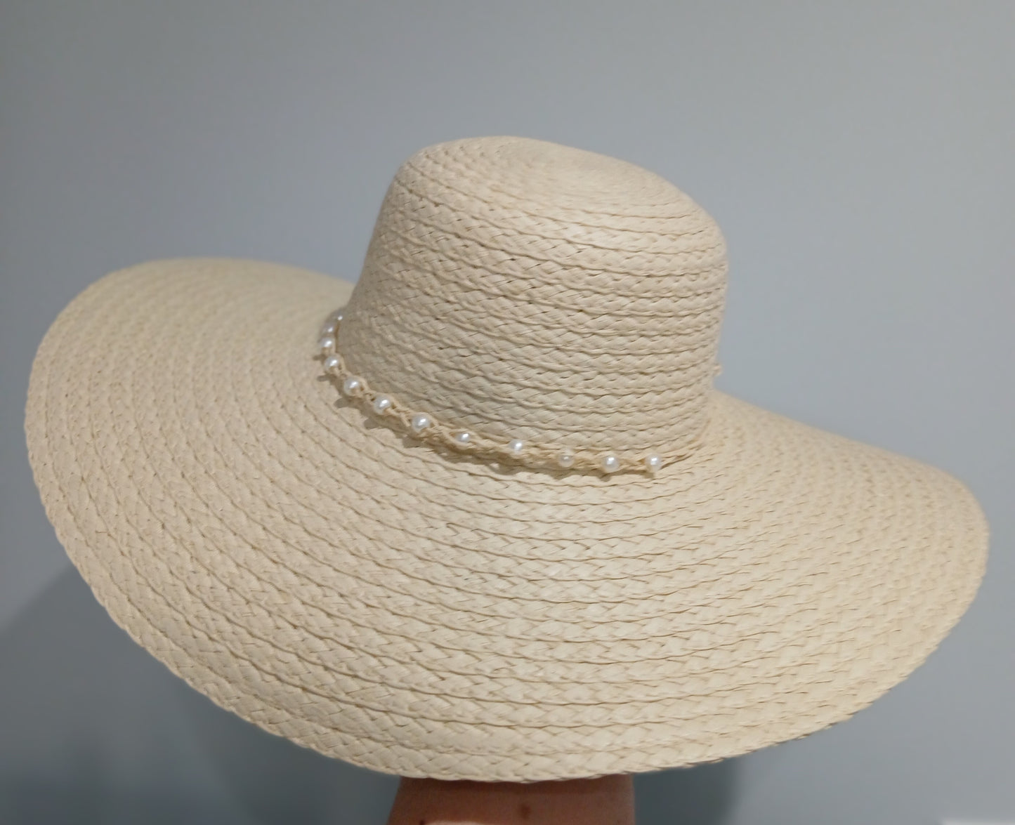 Cassie Pearl Hat Natural