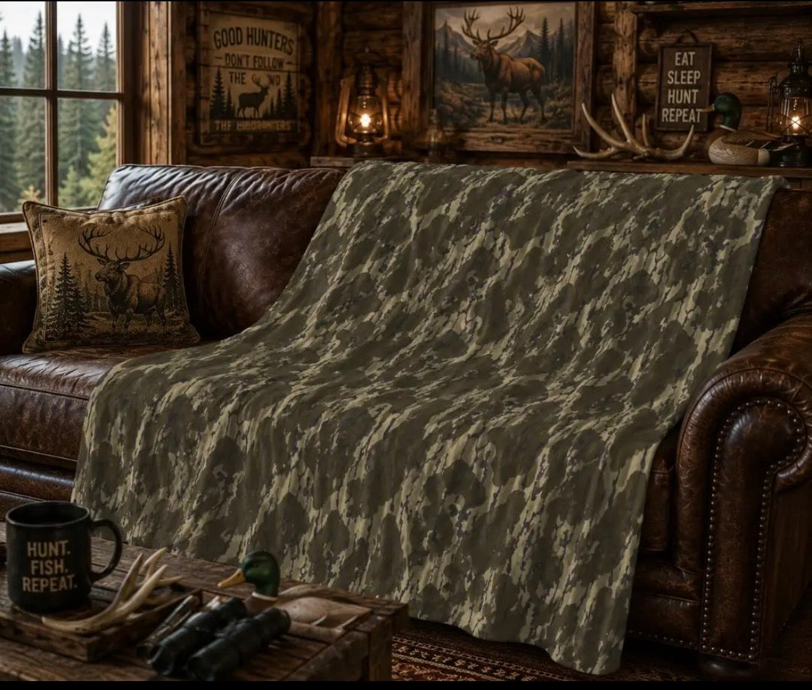 Bottom Camo Plush Camping Blanket