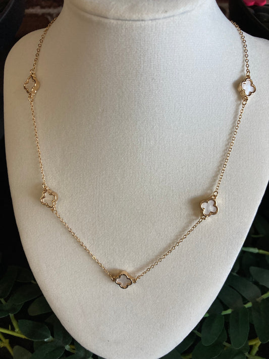Clover Necklace