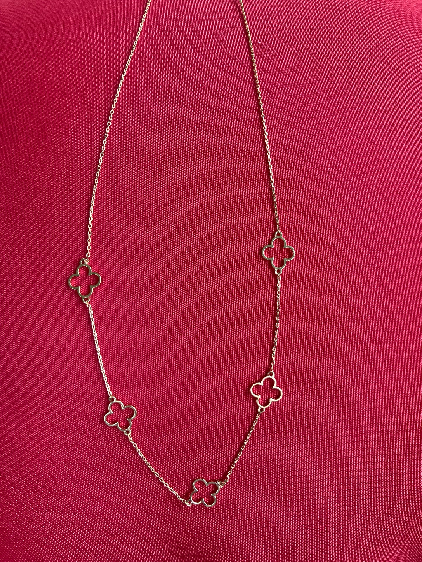 Dovie Clover Necklace