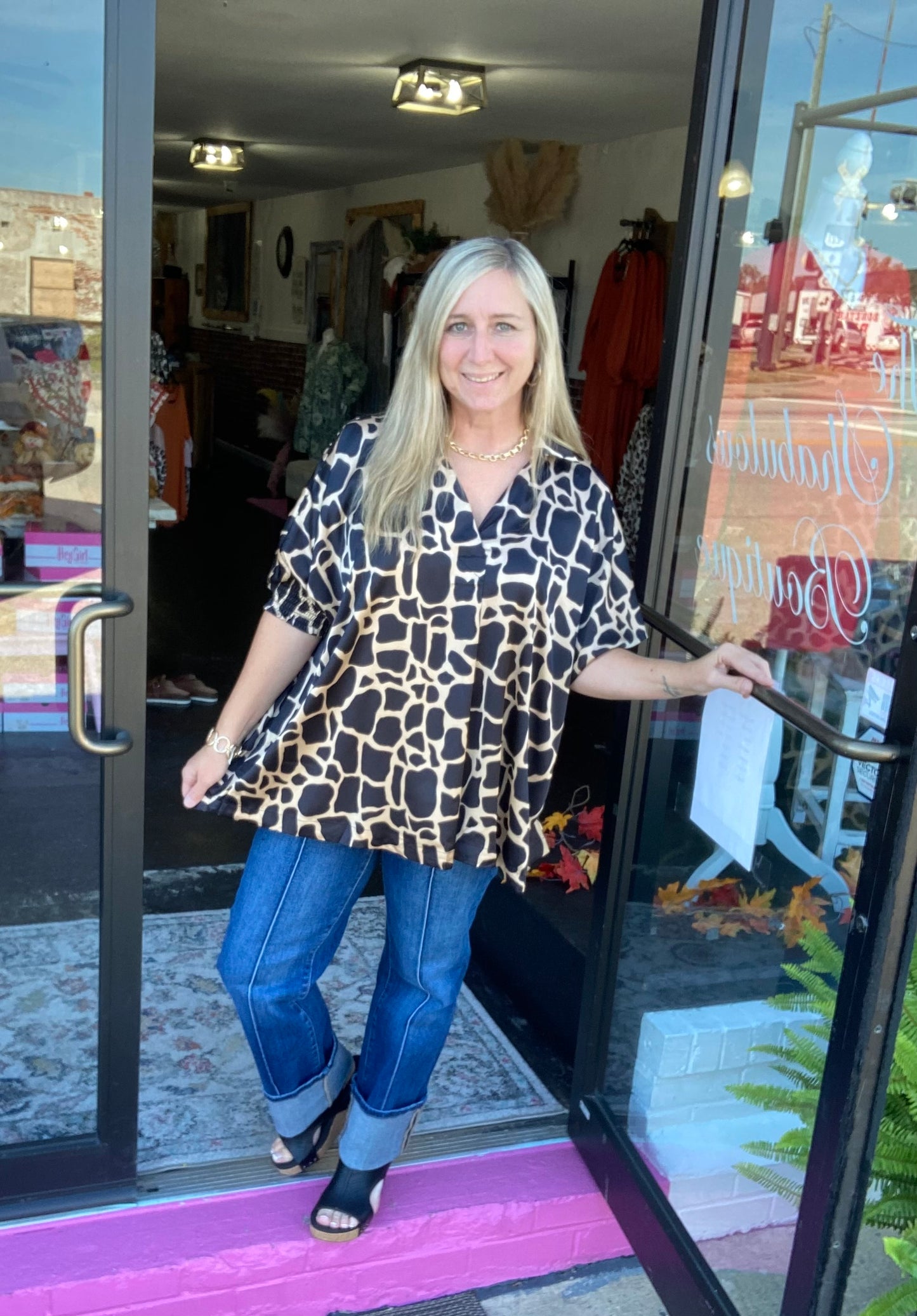 Black leopard print Top