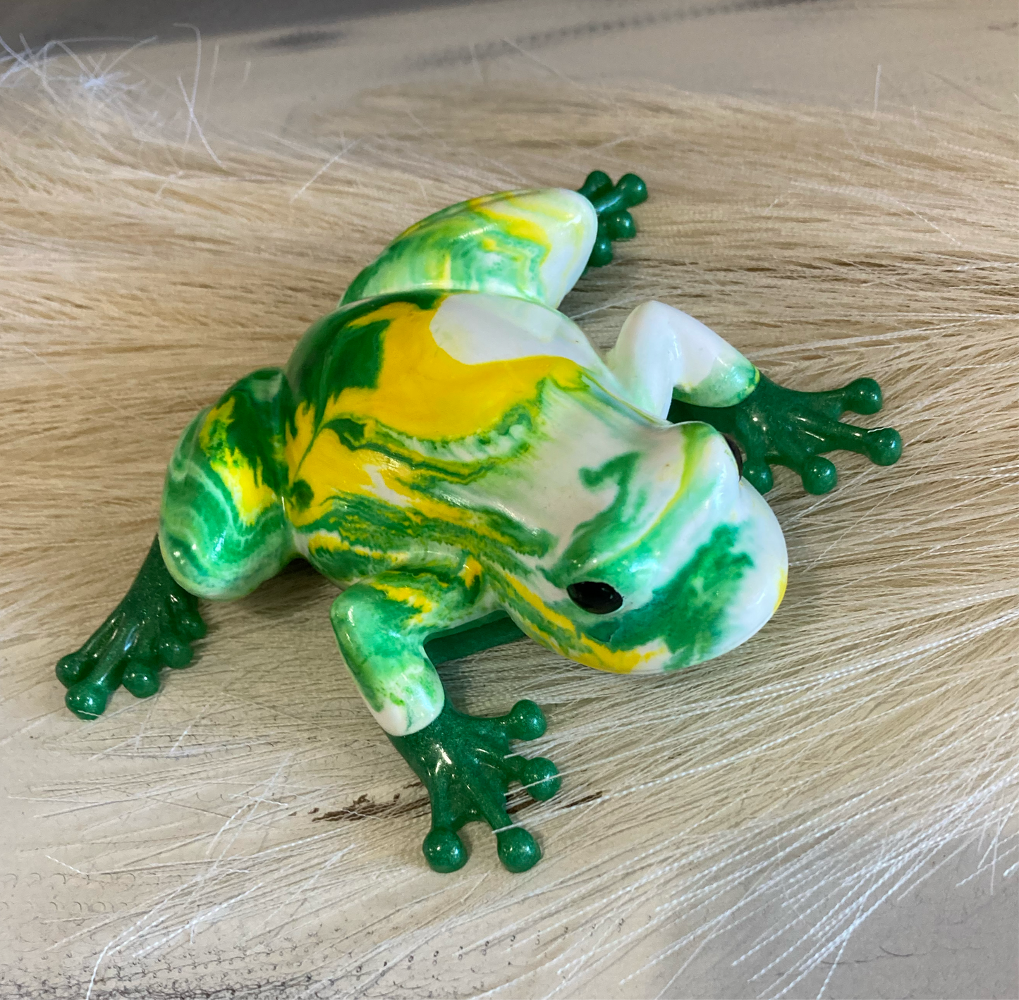 Green/Yellow Swirl Frog