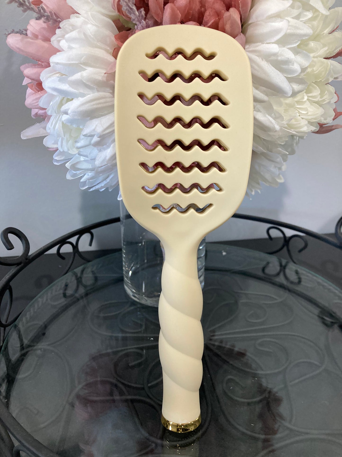 Tan Vented Teleties Hair Brush
