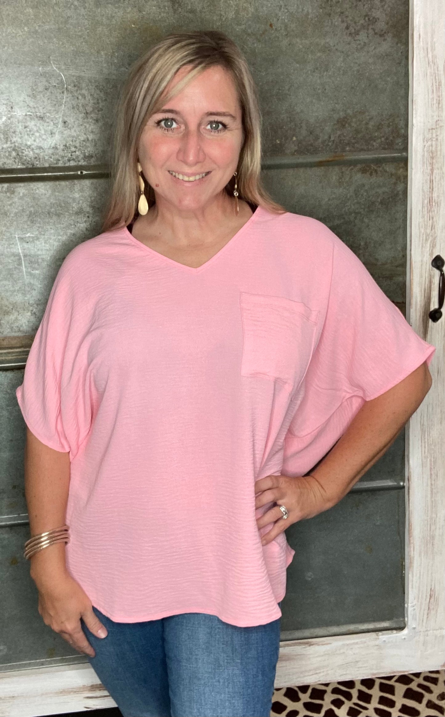 Pink airflow v-neck Top