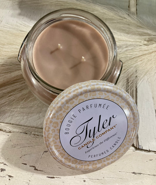 22 oz. Tyler Candle Warm Sugar Cookie