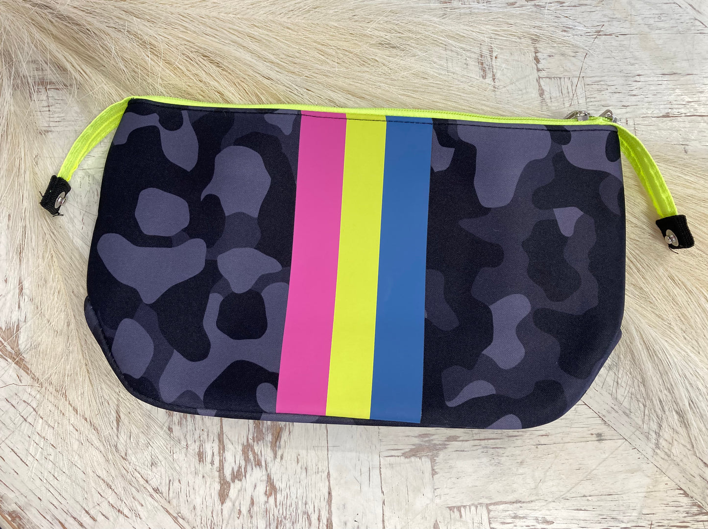 Presley large makeup bag