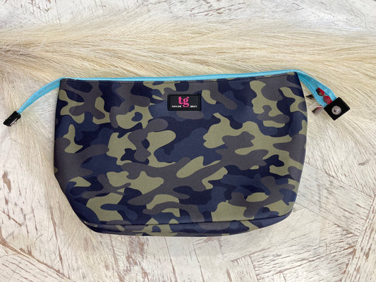 Taylor large makeup bag