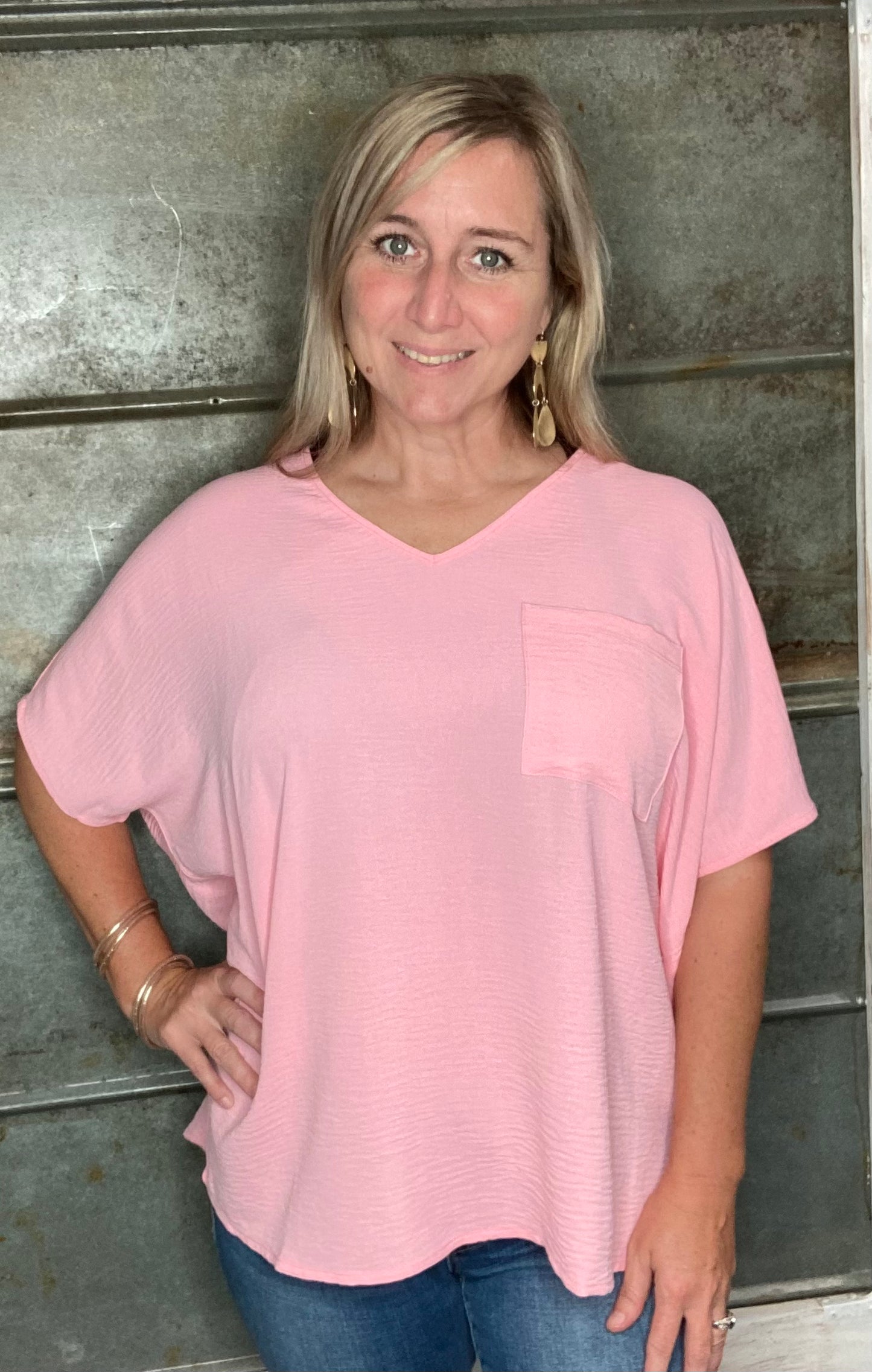 Pink airflow v-neck Top