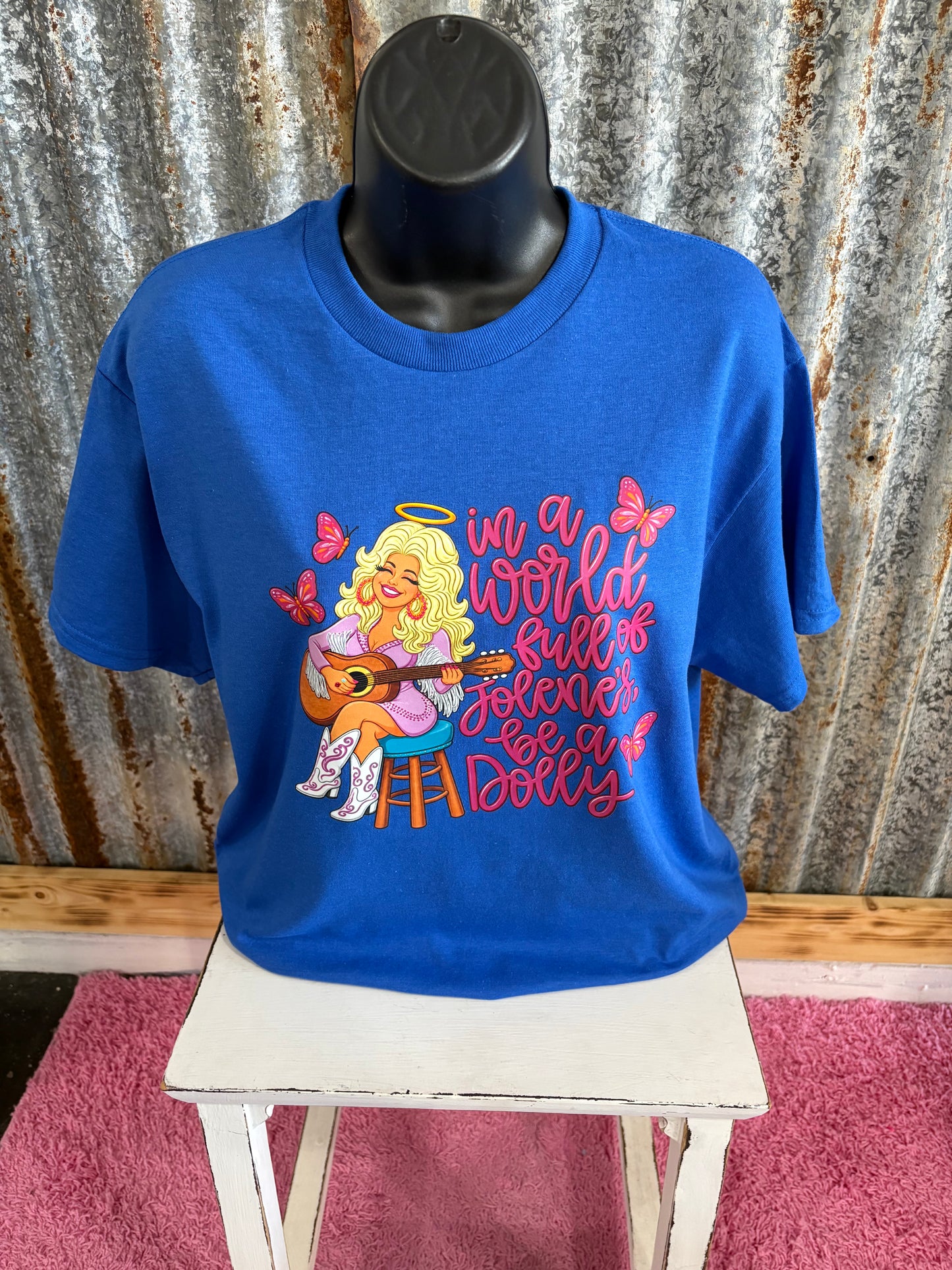 Be a Dolly Tee