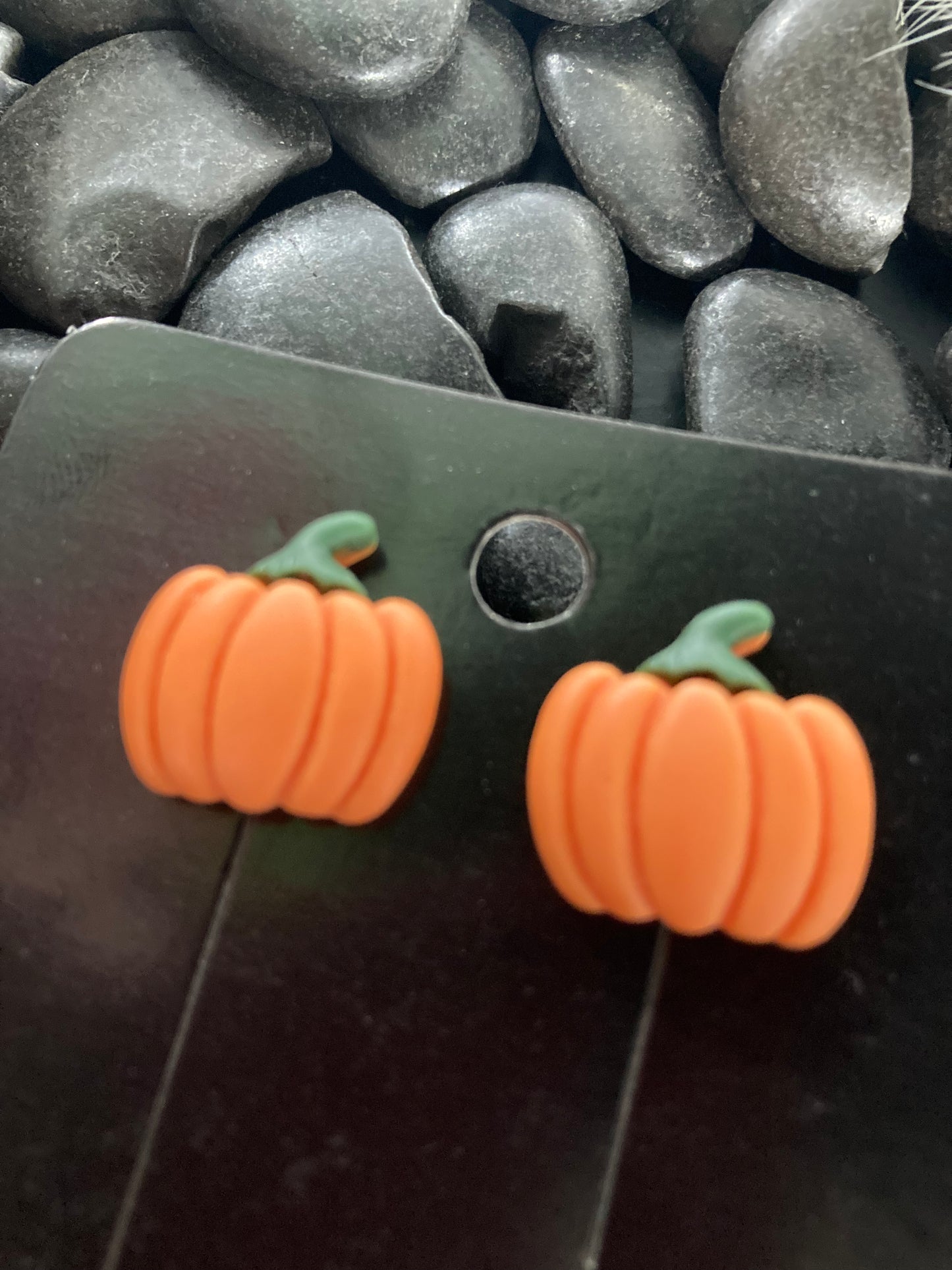 Pumpkin Studs