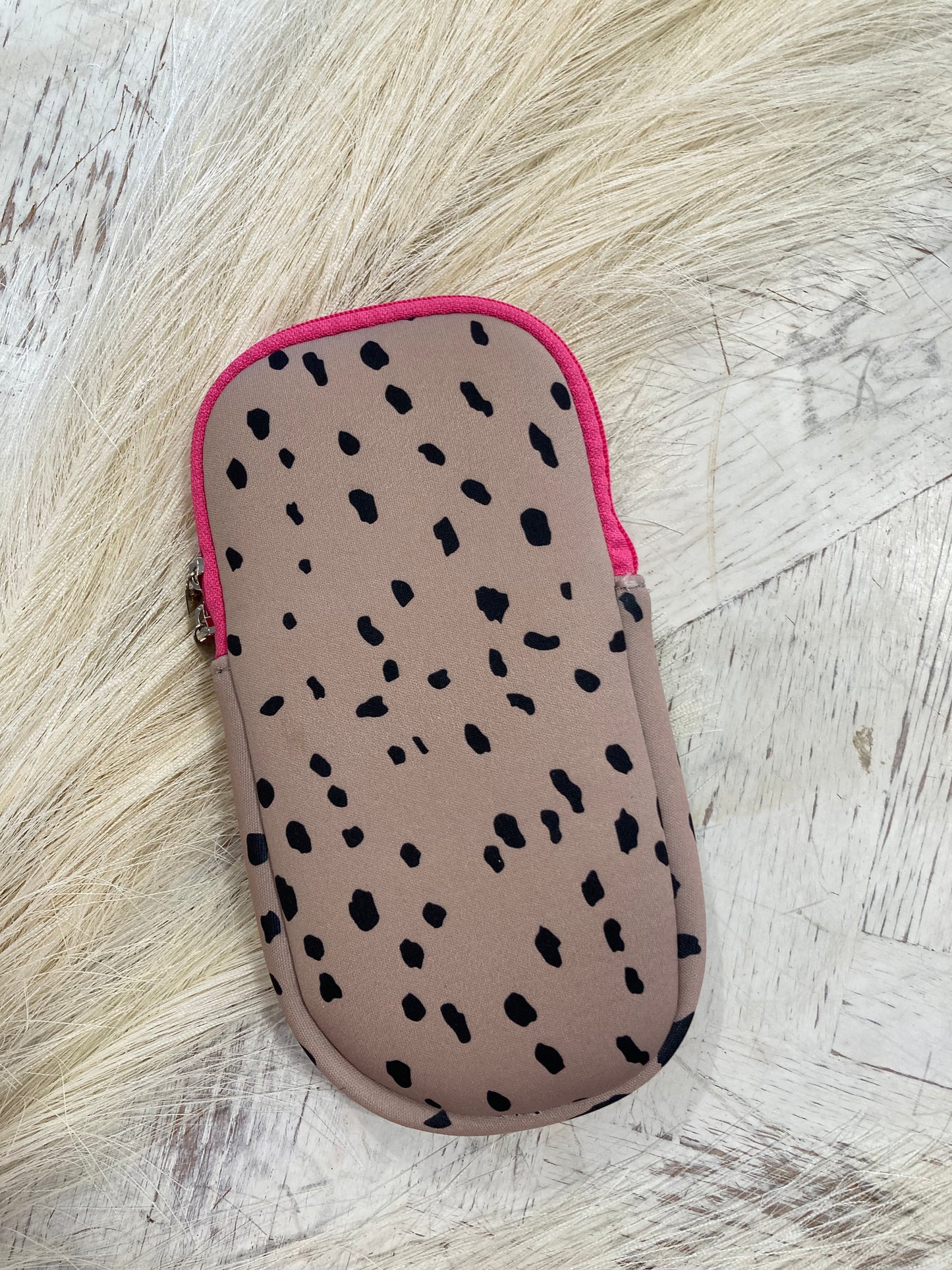 Michelle sunglass case