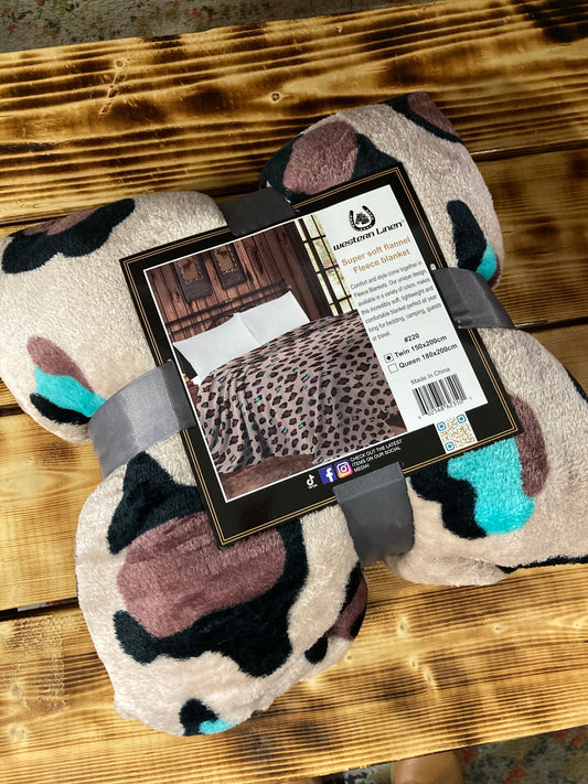 Twin Size Brown Leopard Print Blanket