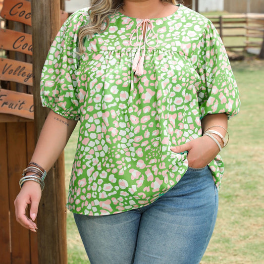 Curvy Green Floral Tassel Top