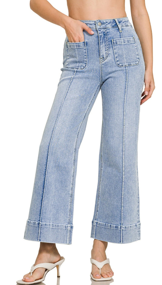 Utility Pocket Pintucked Jeans