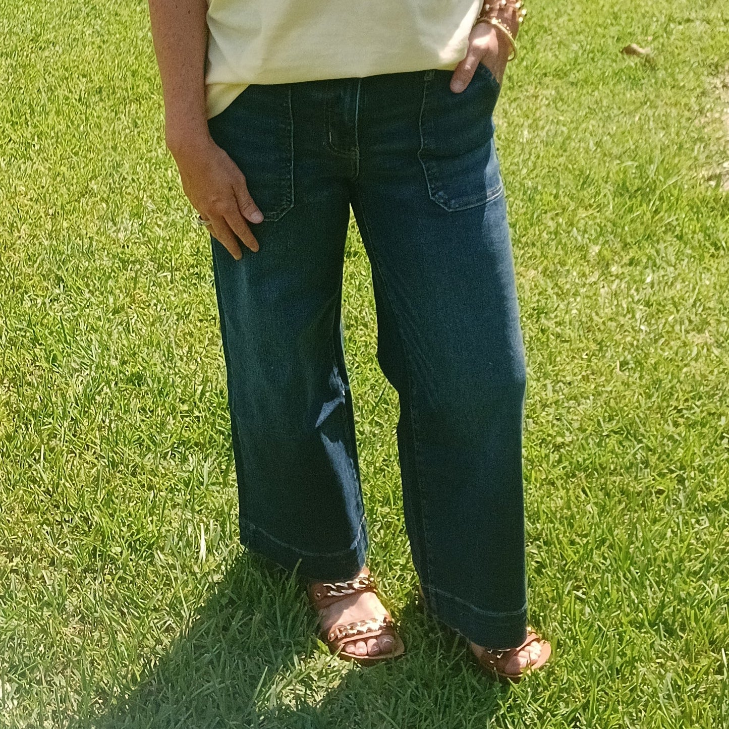 Dark Cropped Wide Leg Utility Pocket Jeans